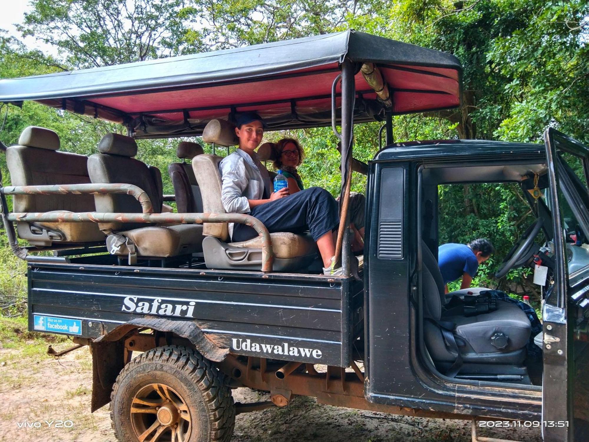 Secret River Side Safari Lodge Удавалаве Экстерьер фото