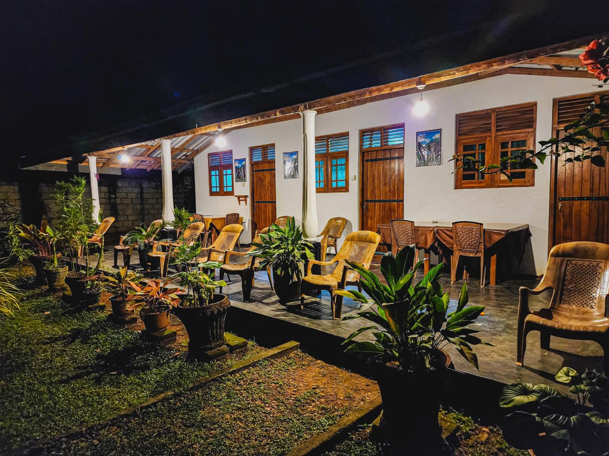 Secret River Side Safari Lodge Удавалаве Экстерьер фото