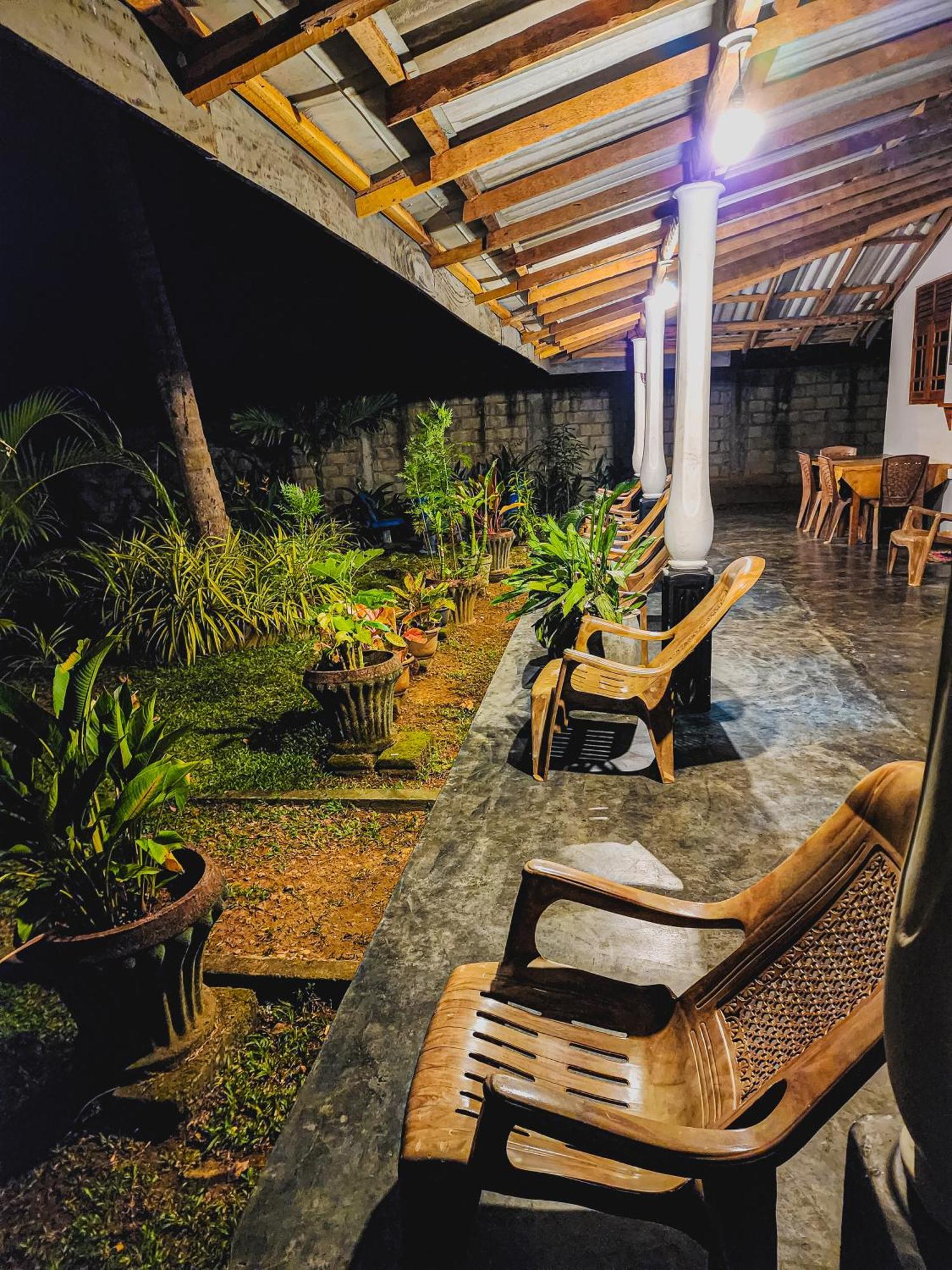 Secret River Side Safari Lodge Удавалаве Экстерьер фото