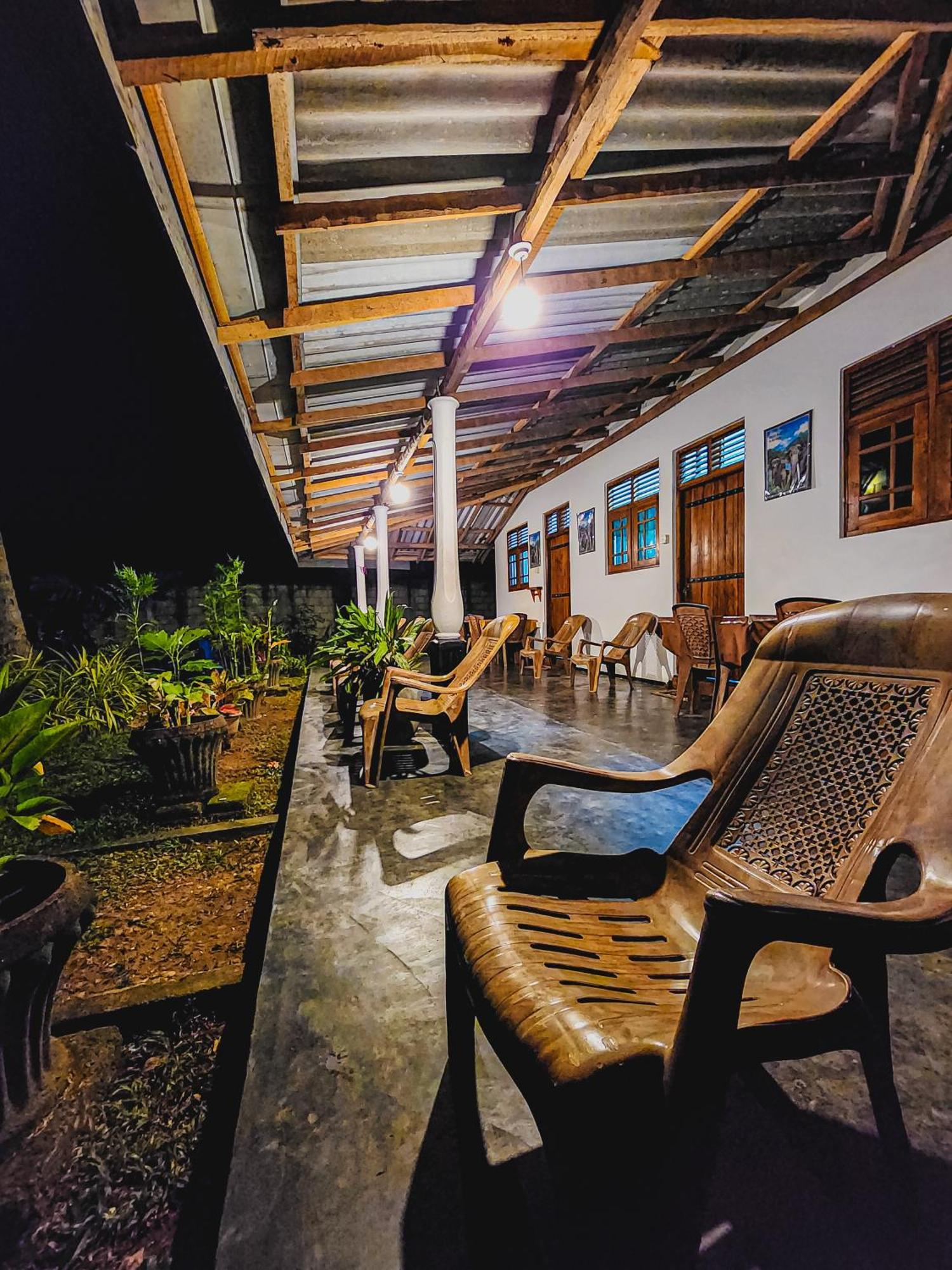 Secret River Side Safari Lodge Удавалаве Экстерьер фото
