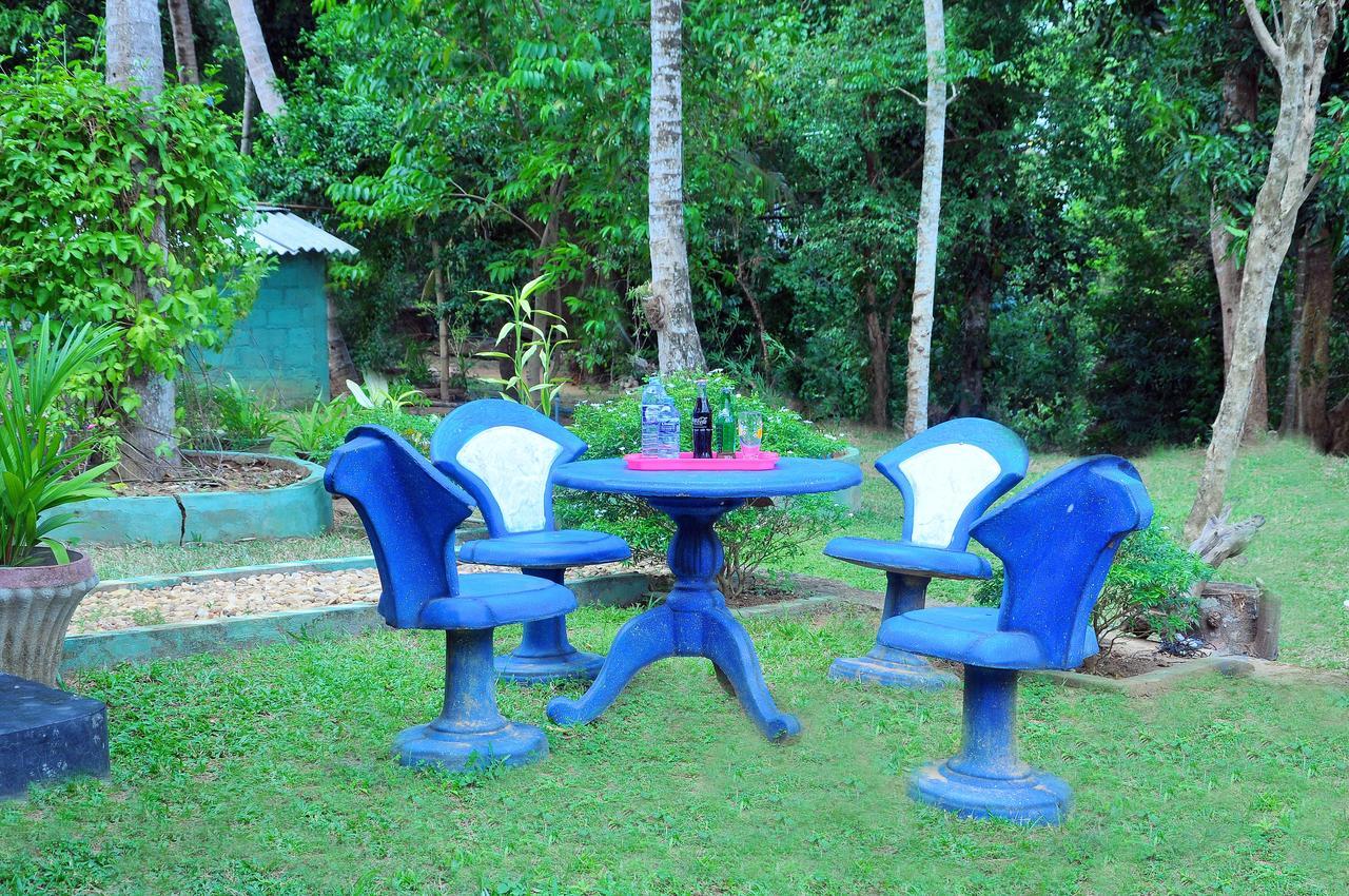 Secret River Side Safari Lodge Удавалаве Экстерьер фото
